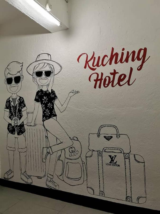 Kuching Hotel Extérieur photo
